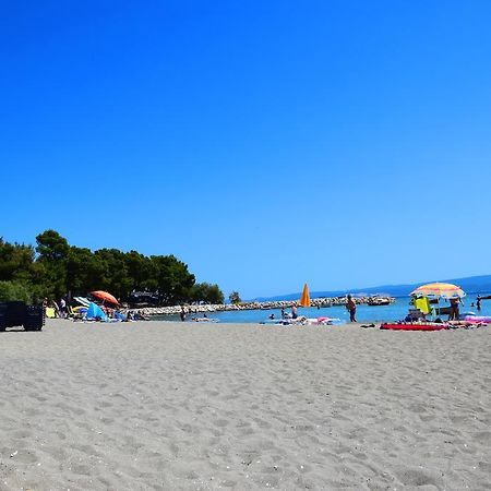 Apartments The Seasons Residence Omis Luaran gambar